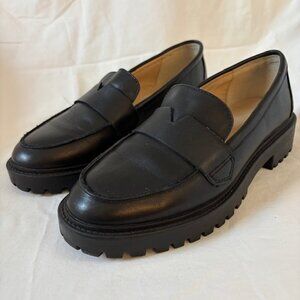 Banana Republic Black Leather Vee Strap Lug Loafers Women's Size 7.5